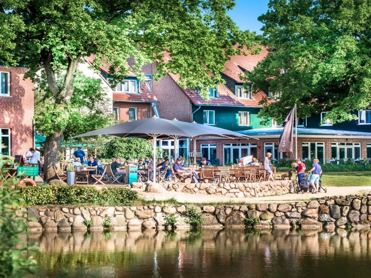 Steigenberger Hotel Treudelberg Hamburg 4*,  Germany